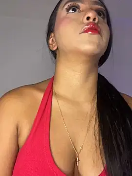 Michelle johnson  online show from 11/26/25, 07:26