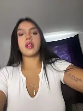 Michelle johnson  online show from 05/20/26, 07:42