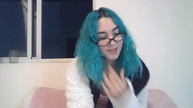 peetitefairy online show from 10/15/25, 04:12