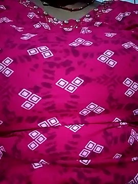 Aruhi hot online show from 09/18/25, 05:37