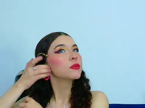 Snapshot of CristalRose chatting on 10/01/25, 09:48 CristalRose online show from 10/01/25, 09:48