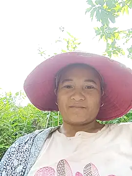 Love-Mama33 online show from 11/07/25, 04:34