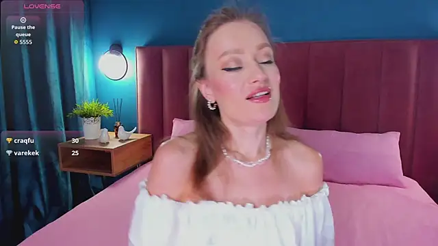 EvelynPoole online show from 07/21/26, 01:52