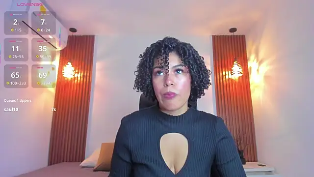 Snapshot of delaylacruz chatting on 10/11/25, 12:15 delaylacruz online show from 10/11/25, 12:15