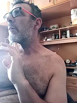 gigolobcn online show from 04/25/26, 01:41