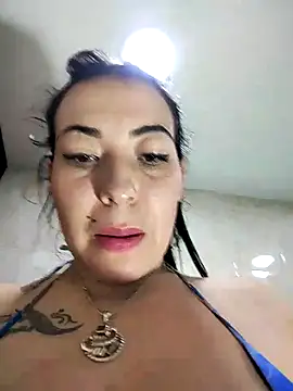 Snapshot of angelicroose2 chatting on 11/03/25, 11:15 angelicroose2 online show from 11/03/25, 11:15