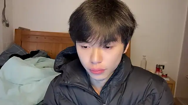 Snapshot of w5206t chatting on 11/01/25, 12:56 w5206t online show from 11/01/25, 12:56