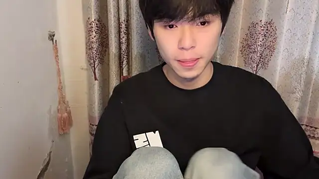 Snapshot of w5206t chatting on 11/07/25, 07:52 w5206t online show from 11/07/25, 07:52