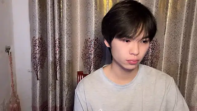 Snapshot of w5206t chatting on 11/11/25, 09:15 w5206t online show from 11/11/25, 09:15