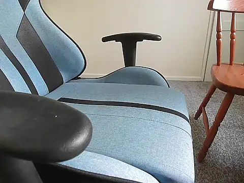 Snapshot of wankywanky chatting on 10/21/25, 03:46 wankywanky online show from 10/21/25, 03:46