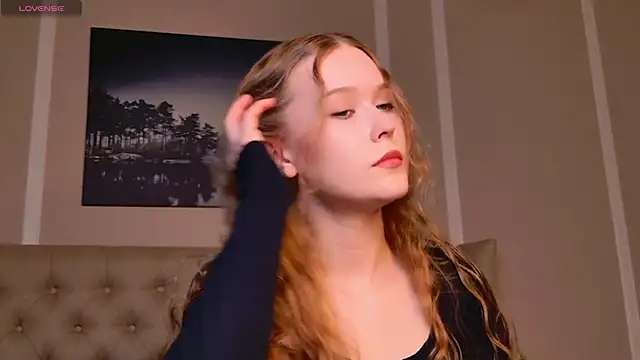 MandyMils online show from 10/04/25, 03:21