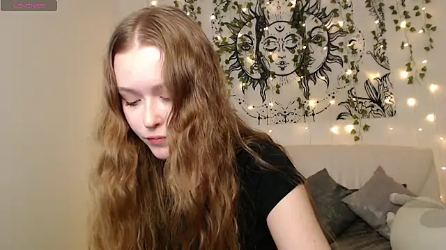 MandyMils online show from 10/24/25, 04:47