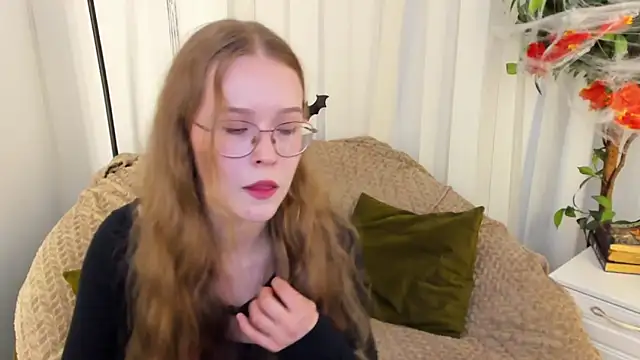 MandyMils online show from 10/25/25, 02:46