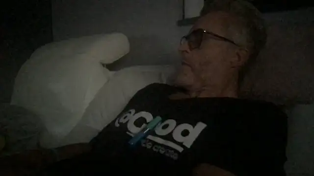 Axl hot online show from 07/22/26, 07:05