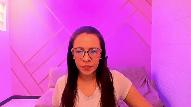 Snapshot of Eva_mermaid chatting on 09/13/25, 02:17 Eva mermaid online show from 09/13/25, 02:17