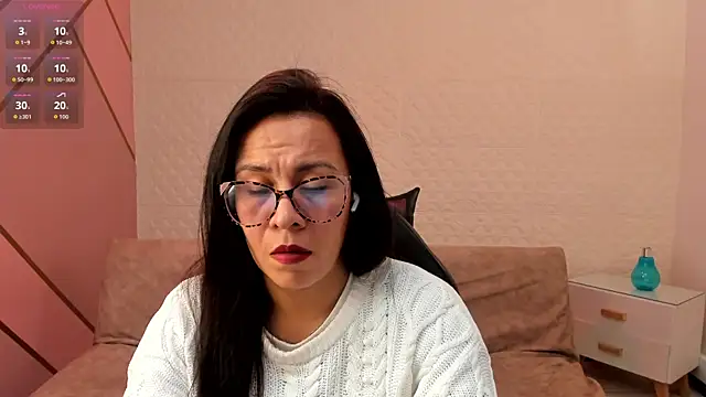 Snapshot of Eva_mermaid chatting on 10/16/25, 02:40 Eva mermaid online show from 10/16/25, 02:40