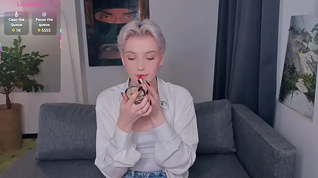 OdelynaAsp online show from 10/10/25, 11:53