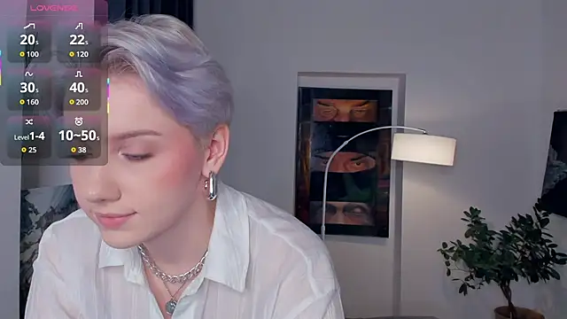 OdelynaAsp online show from 10/22/25, 12:16