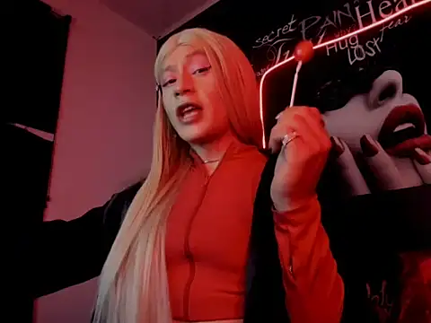 Megam  online show from 09/25/25, 01:42