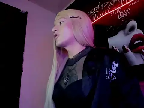 Megam  online show from 09/28/25, 01:00