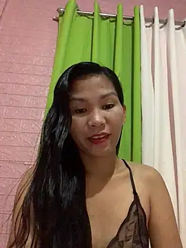Snapshot of Cleo17 chatting on 02/05/26, 01:38 Cleo17 online show from 02/05/26, 01:38