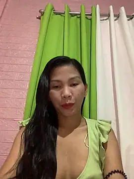 Snapshot of Cleo17 chatting on 02/09/26, 02:32 Cleo17 online show from 02/09/26, 02:32