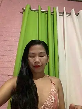 Snapshot of Cleo17 chatting on 02/24/26, 02:04 Cleo17 online show from 02/24/26, 02:04