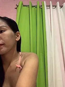 Snapshot of Cleo17 chatting on 02/27/26, 02:50 Cleo17 online show from 02/27/26, 02:50