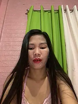 Snapshot of Cleo17 chatting on 04/11/26, 02:54 Cleo17 online show from 04/11/26, 02:54