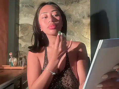 LittleHermes online show from 10/27/25, 02:37