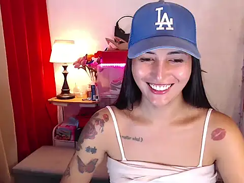 alicemoore69 online show from 05/10/26, 12:05