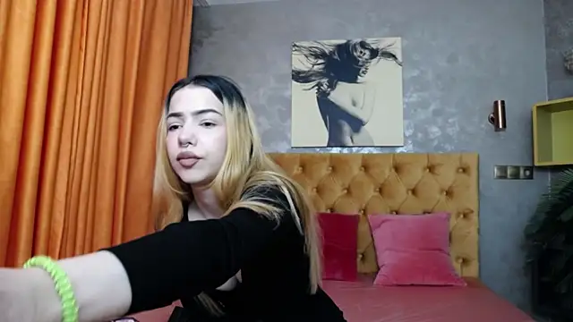 DashaFlame online show from 05/17/26, 08:49