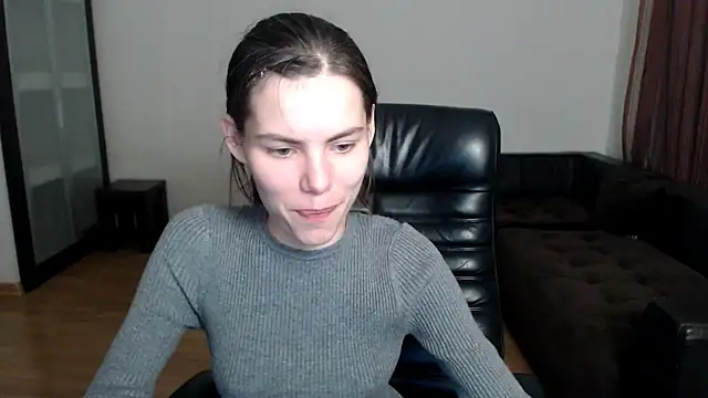 AmelieReve online show from 09/25/25, 05:16