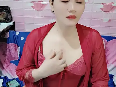 Miu 9117 online show from 10/01/25, 04:24