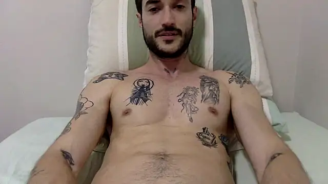 Snapshot of Fubinha chatting on 09/16/25, 02:01 Fubinha online show from 09/16/25, 02:01