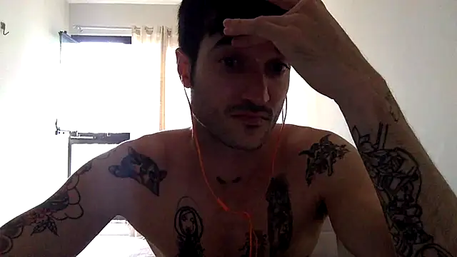 Snapshot of Fubinha chatting on 09/22/25, 07:38 Fubinha online show from 09/22/25, 07:38