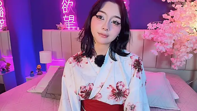 Shizuko  online show from 03/26/26, 08:03