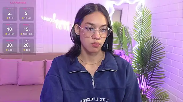 artemiss tay online show from 10/06/25, 07:11