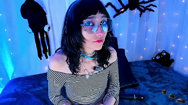 HoshiMiuu online show from 09/13/25, 07:35