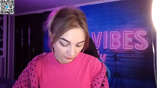 Blonde Temptation online show from 10/30/25, 11:11