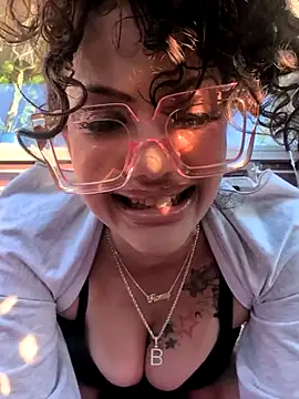 Av3ryyBe3 online show from 06/10/26, 11:57