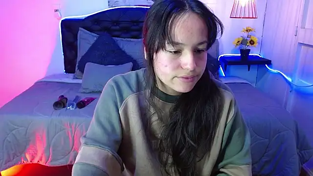 Eymmy 24 online show from 09/21/25, 05:42