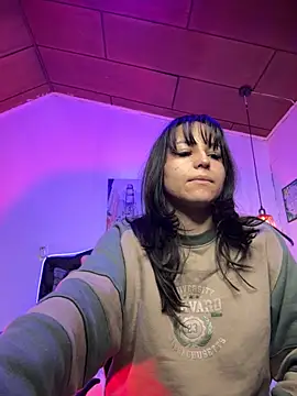 Eymmy 24 online show from 10/21/25, 03:07