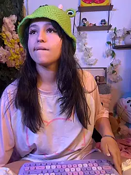 Eymmy 24 online show from 06/05/26, 06:52