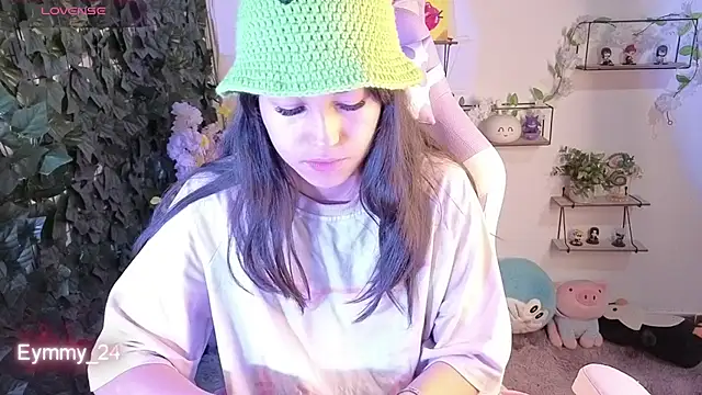 Eymmy 24 online show from 07/16/26, 01:33