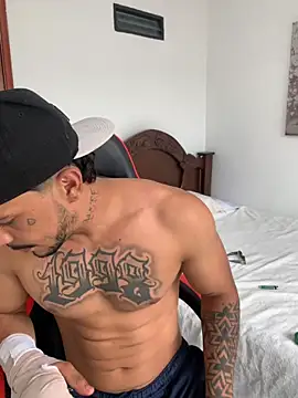 Snapshot of DeimonOficial chatting on 11/20/25, 07:02 DeimonOficial online show from 11/20/25, 07:02