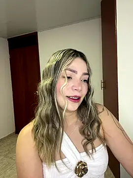 Snapshot of Chantel_sam chatting on 11/04/25, 05:06 Chantel sam online show from 11/04/25, 05:06