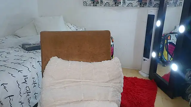 SweetCatheryne online show from 07/13/26, 10:56