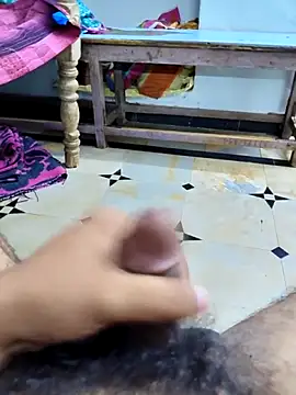 Snapshot of TeluguMuslimBoy chatting on 09/25/25, 05:55 TeluguMuslimBoy online show from 09/25/25, 05:55