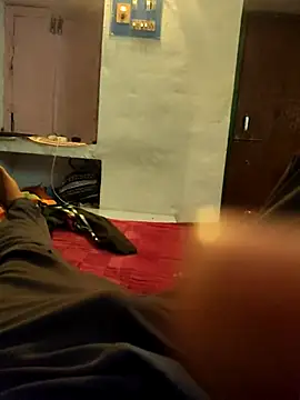 Snapshot of TeluguMuslimBoy chatting on 10/21/25, 04:19 TeluguMuslimBoy online show from 10/21/25, 04:19